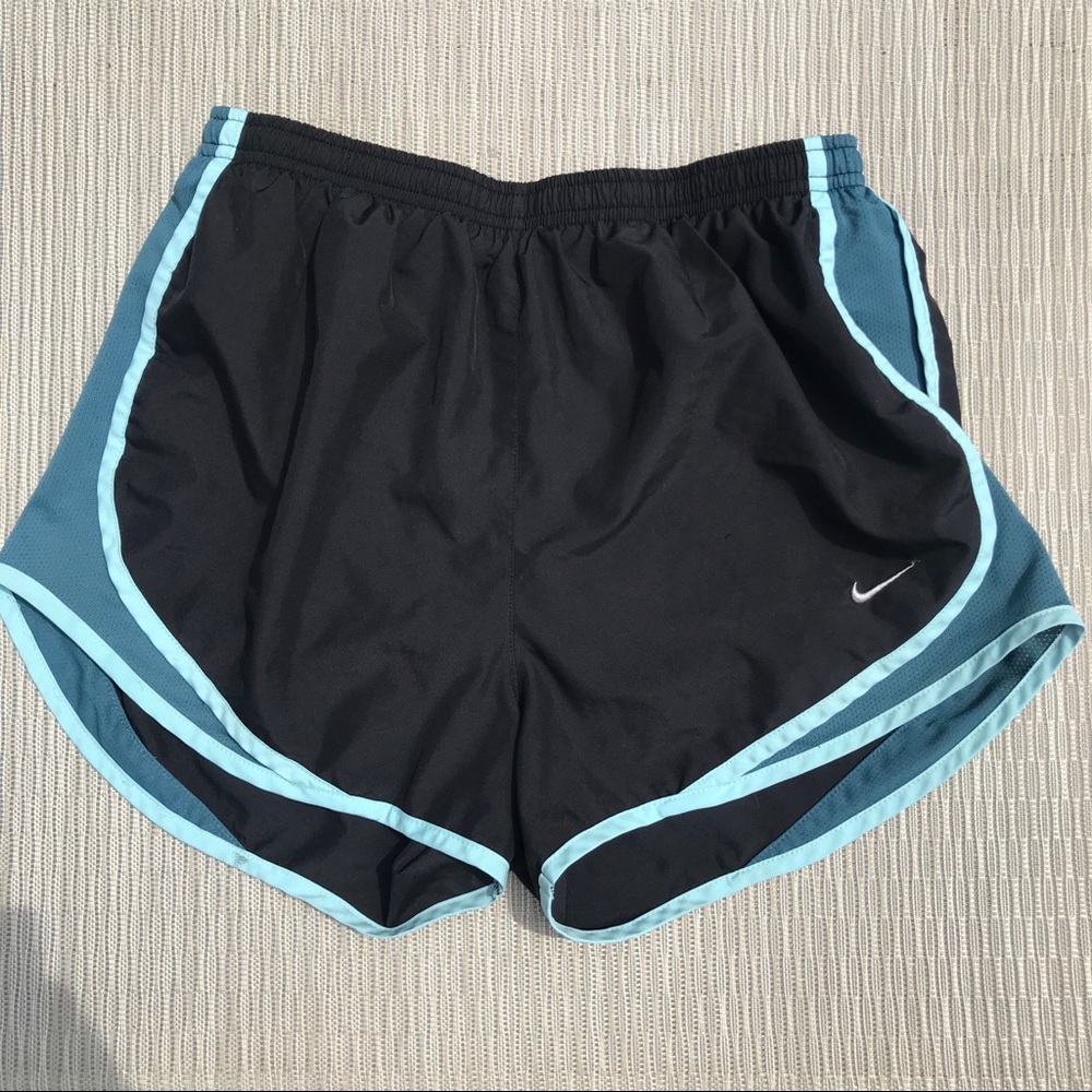 Nike Tempo Shorts | Medium